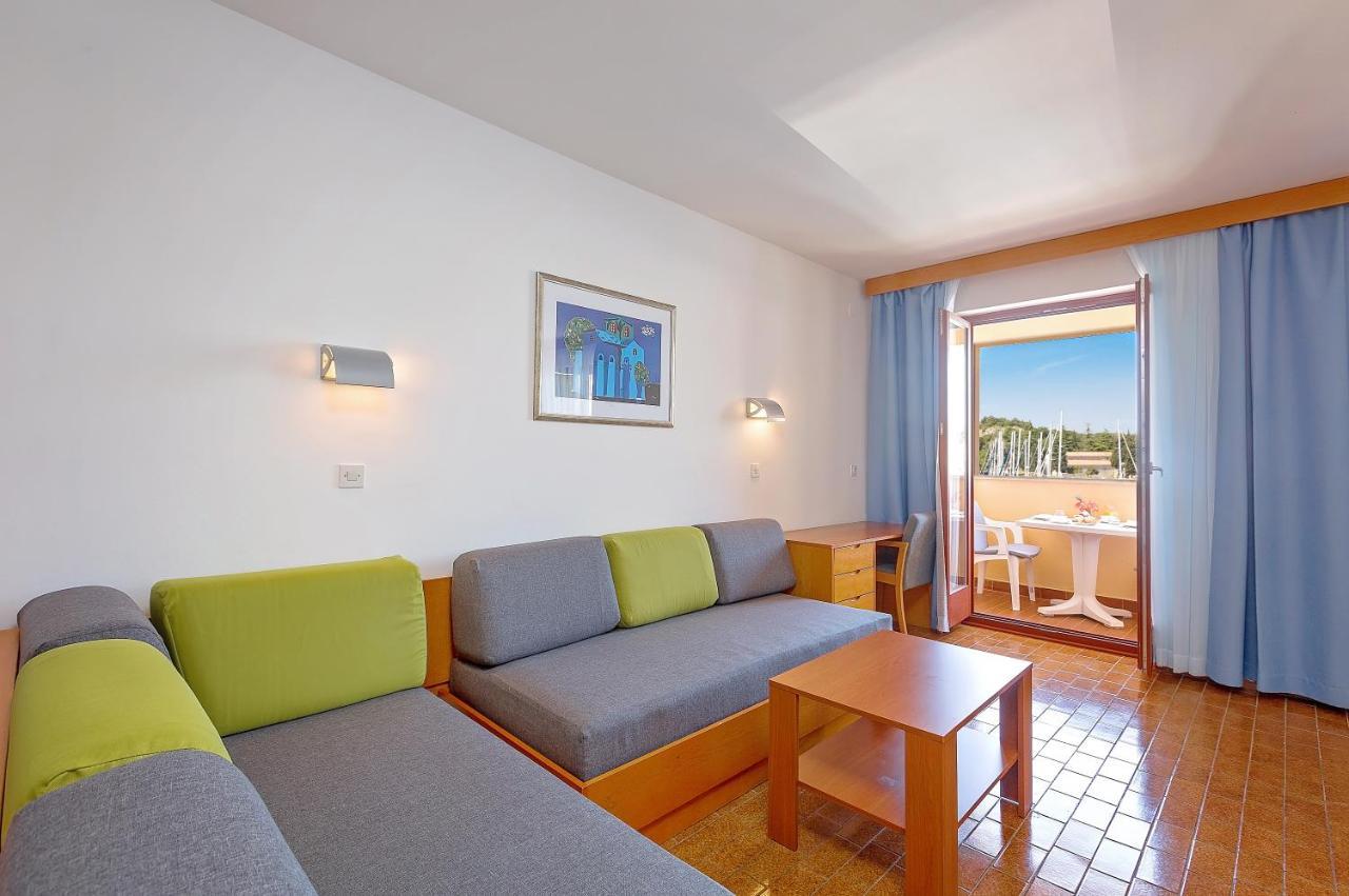Maistra Select Riva Apartments Vrsar Δωμάτιο φωτογραφία
