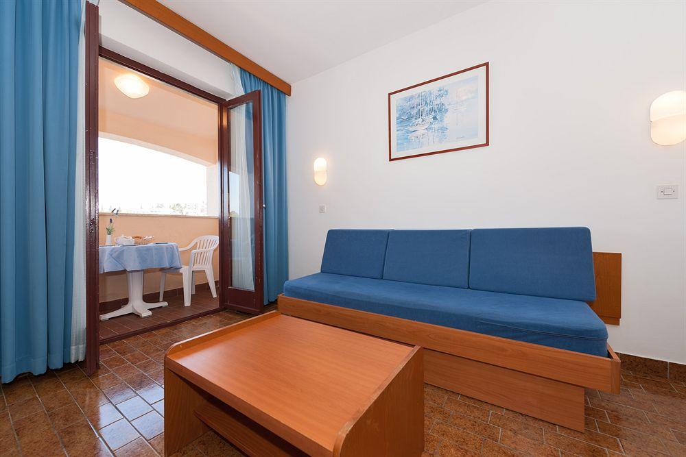 Maistra Select Riva Apartments Vrsar Εξωτερικό φωτογραφία