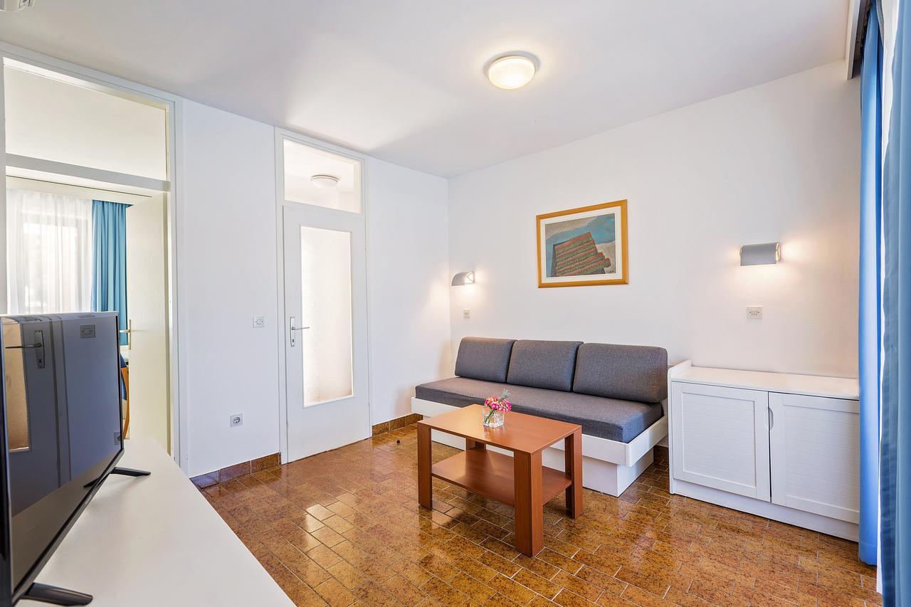 Maistra Select Riva Apartments Vrsar Εξωτερικό φωτογραφία